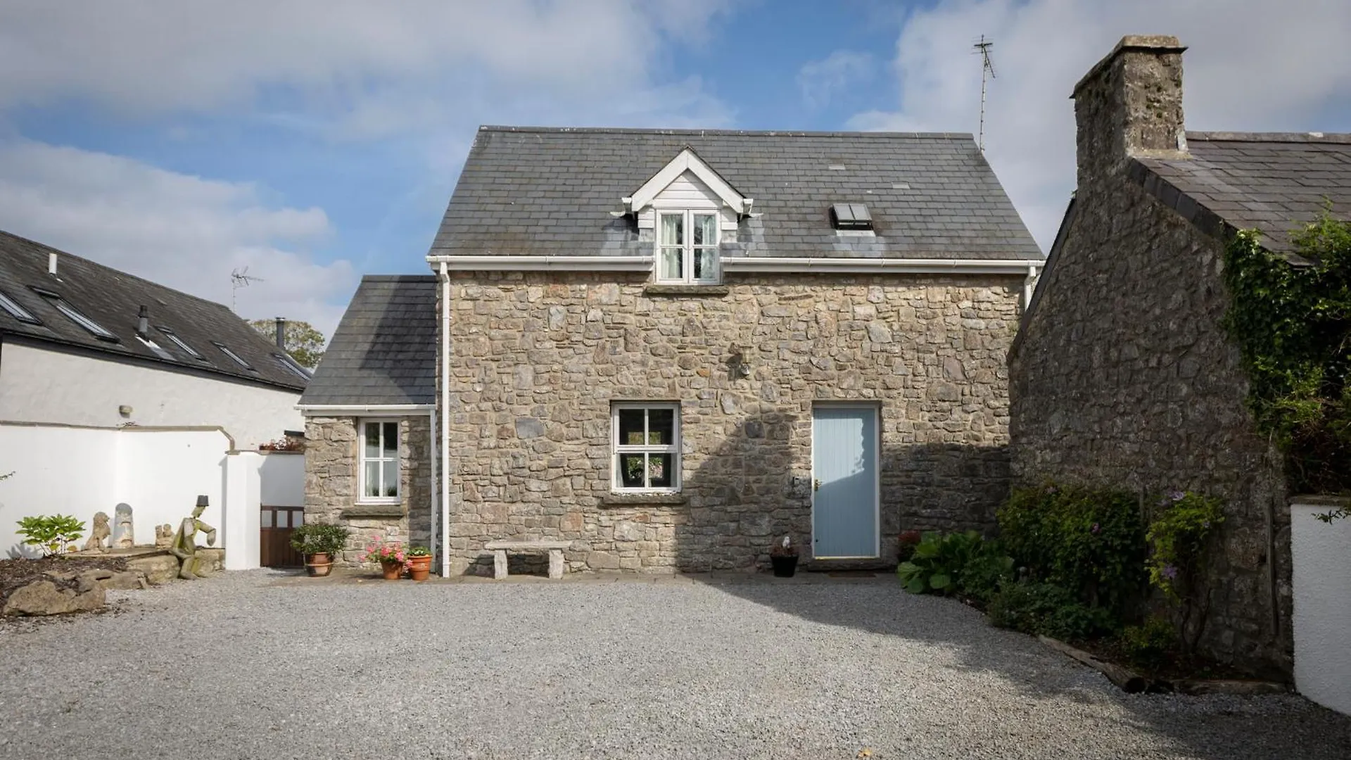 Two Hoots - Peaceful Rural Views Holiday home *