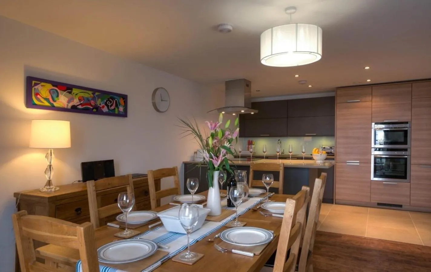 No 5 Court House, - Luxurious 5 Star *