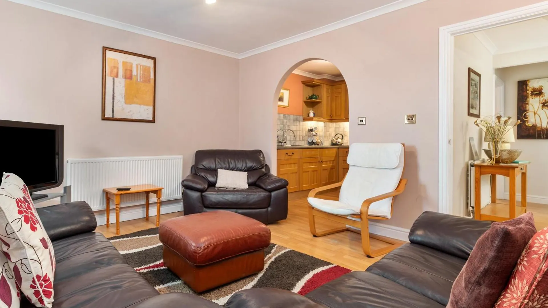 Arcadia House - Close To Beaches Harbour And Town *