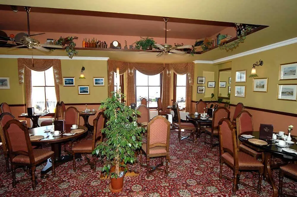 No: 1 The Esplanade Guest Accommodation. Bed and breakfast 4*