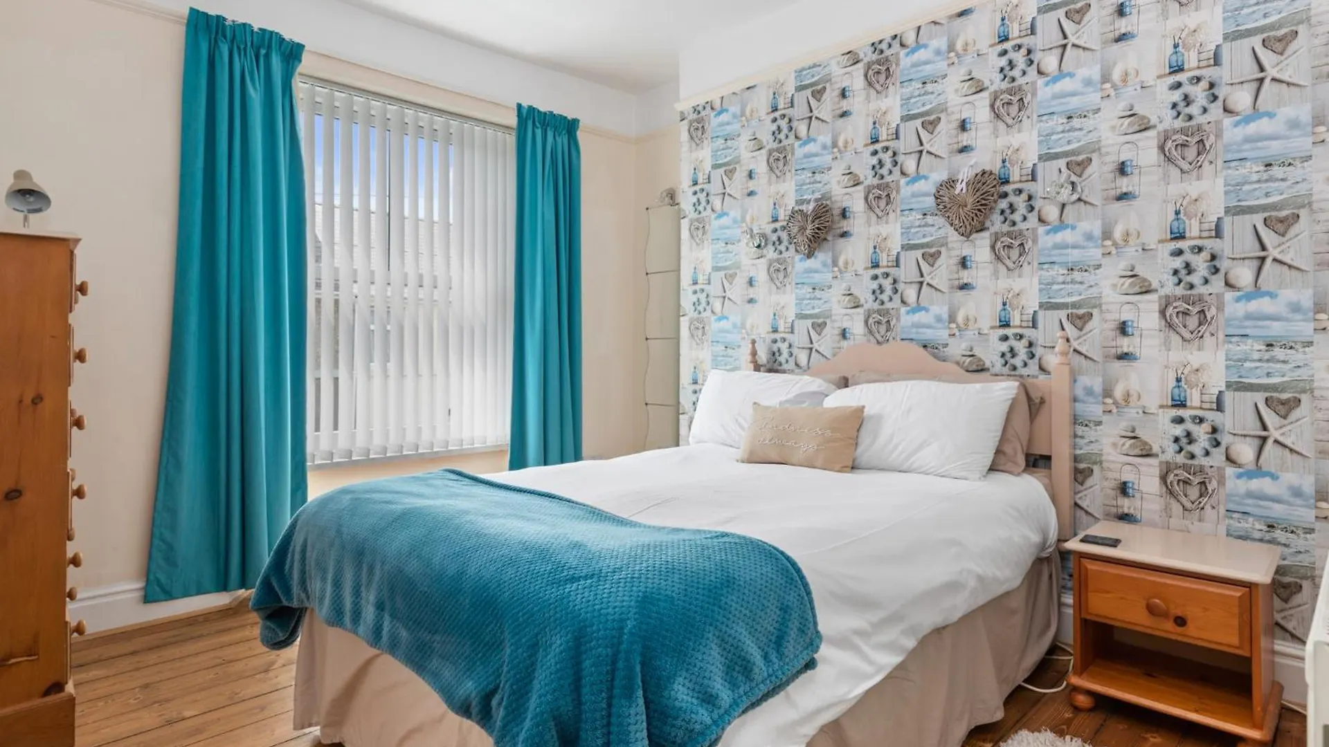 Holiday home Penlan - Short Stroll To Town And Beaches *
