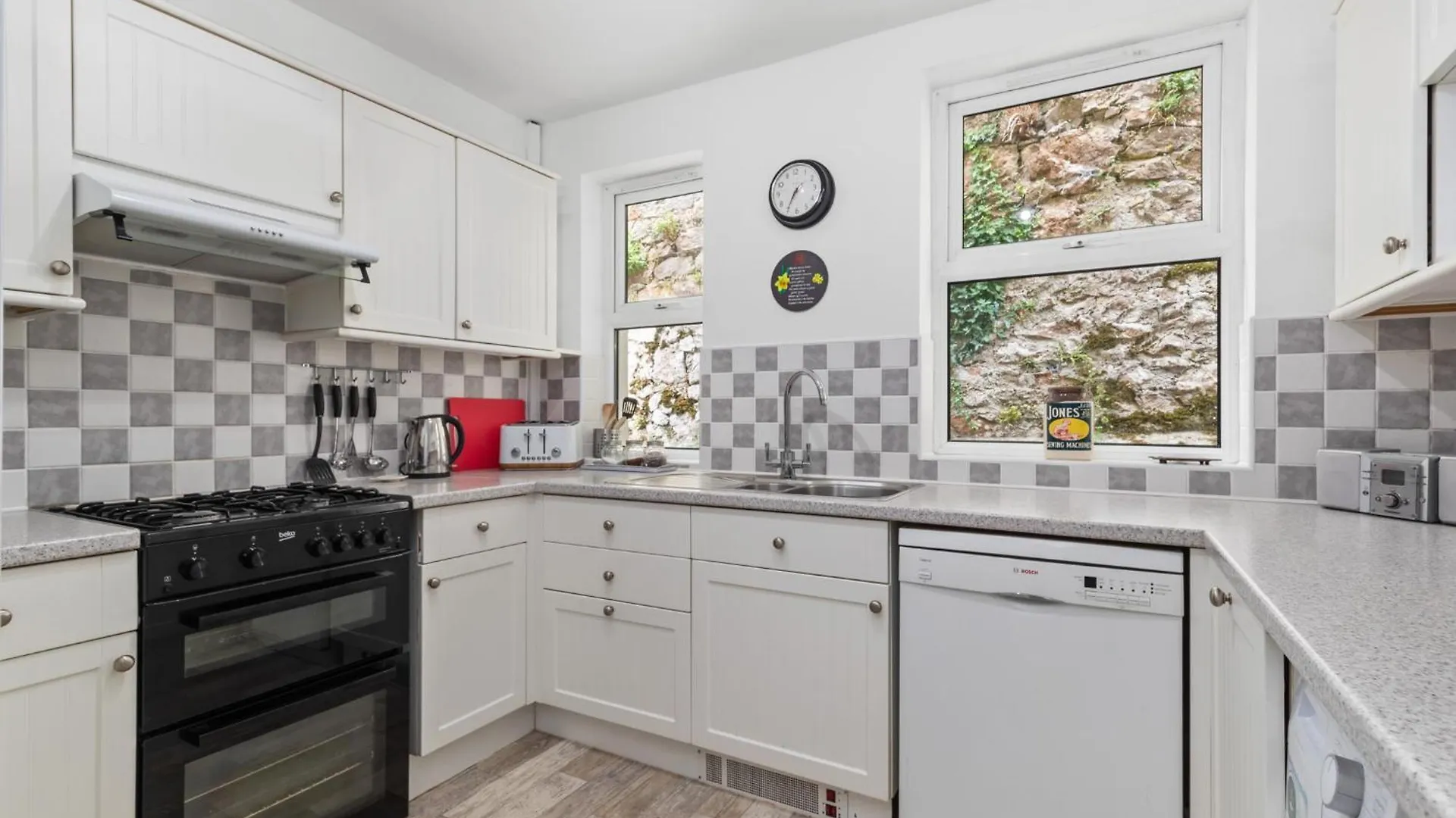 Holiday home Penlan - Short Stroll To Town And Beaches