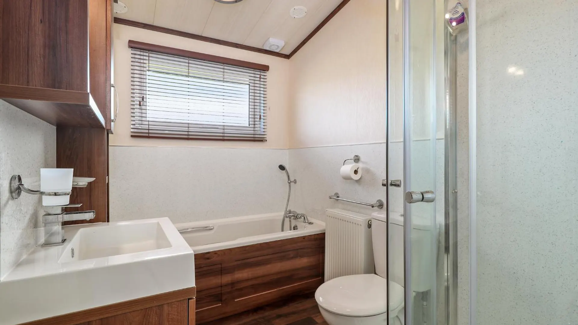 Lodge Cormorant - Luxury Close To The *