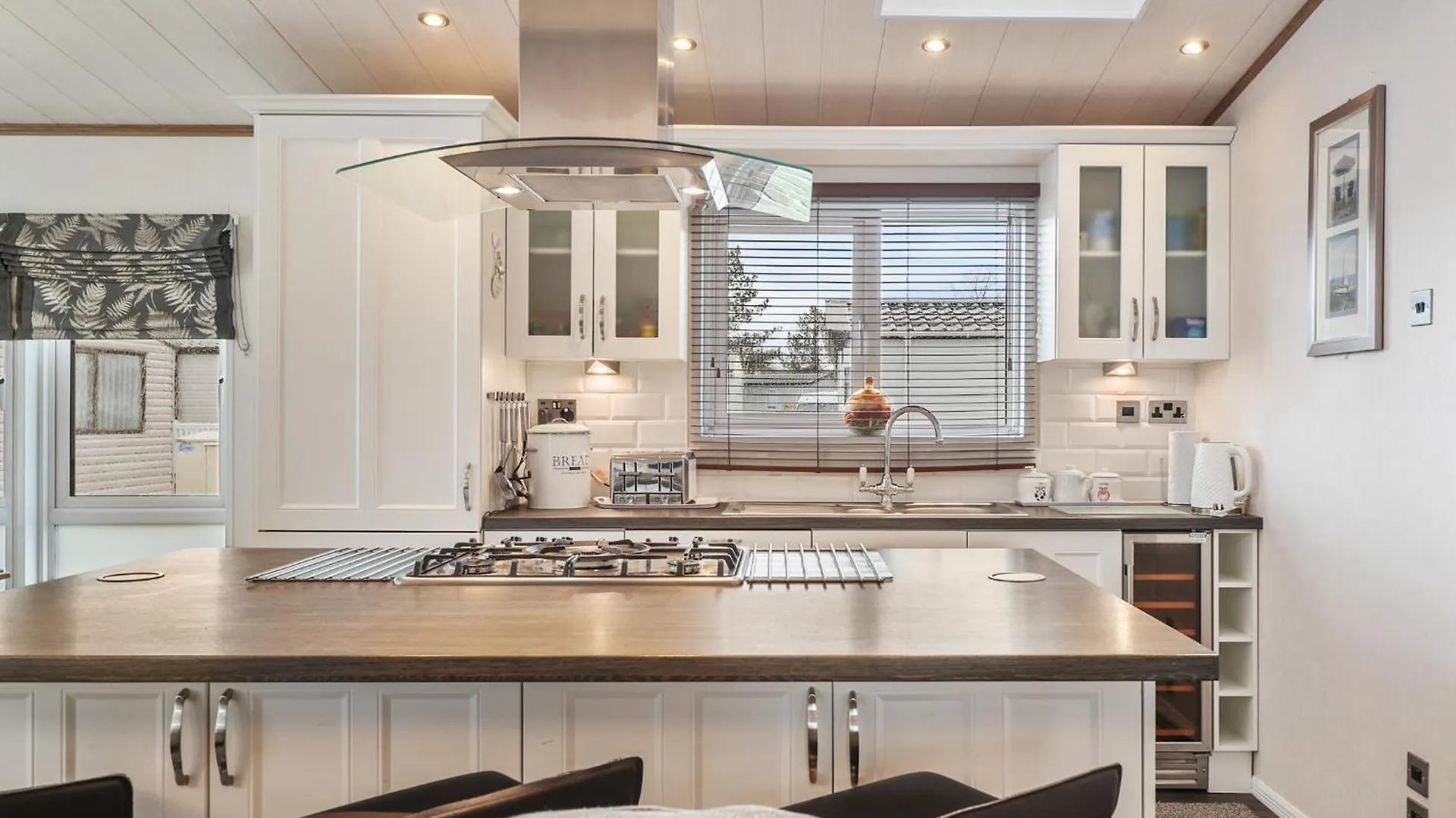 Cormorant - Luxury Close To The Lodge Tenby