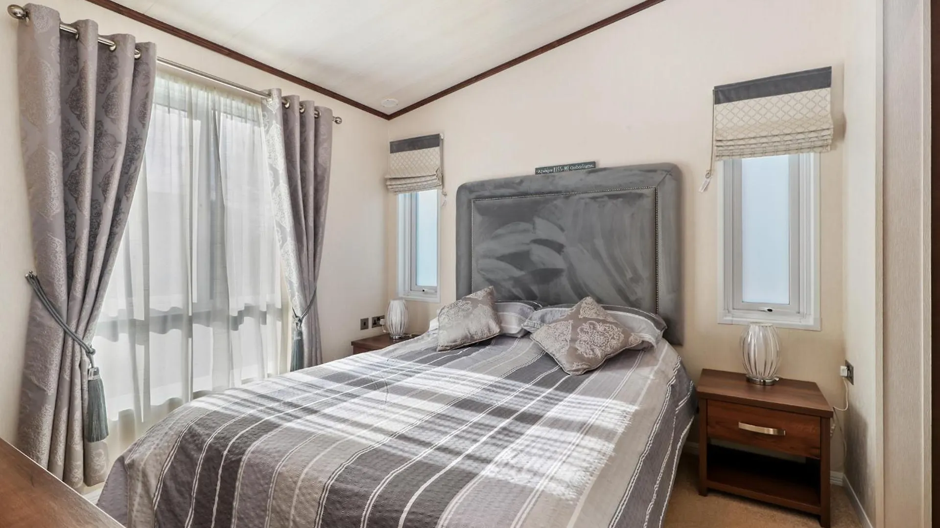 Cormorant - Luxury Close To The *