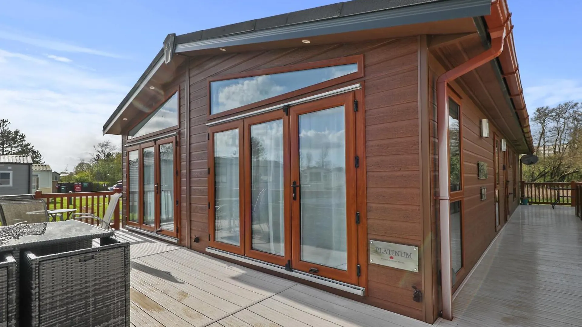 Cormorant - Luxury Close To The Lodge