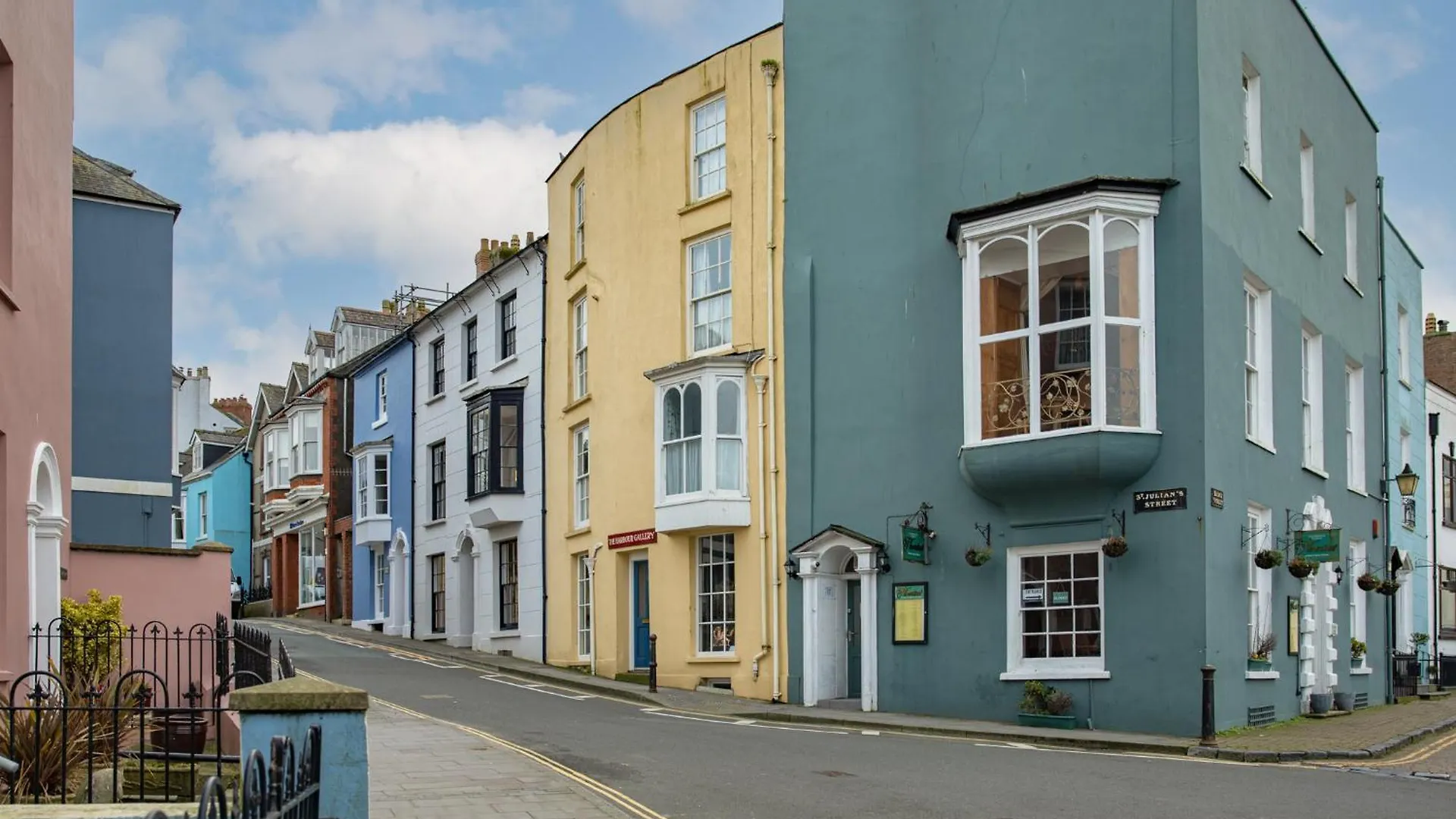 Windermere House - Sea Views Town Centre