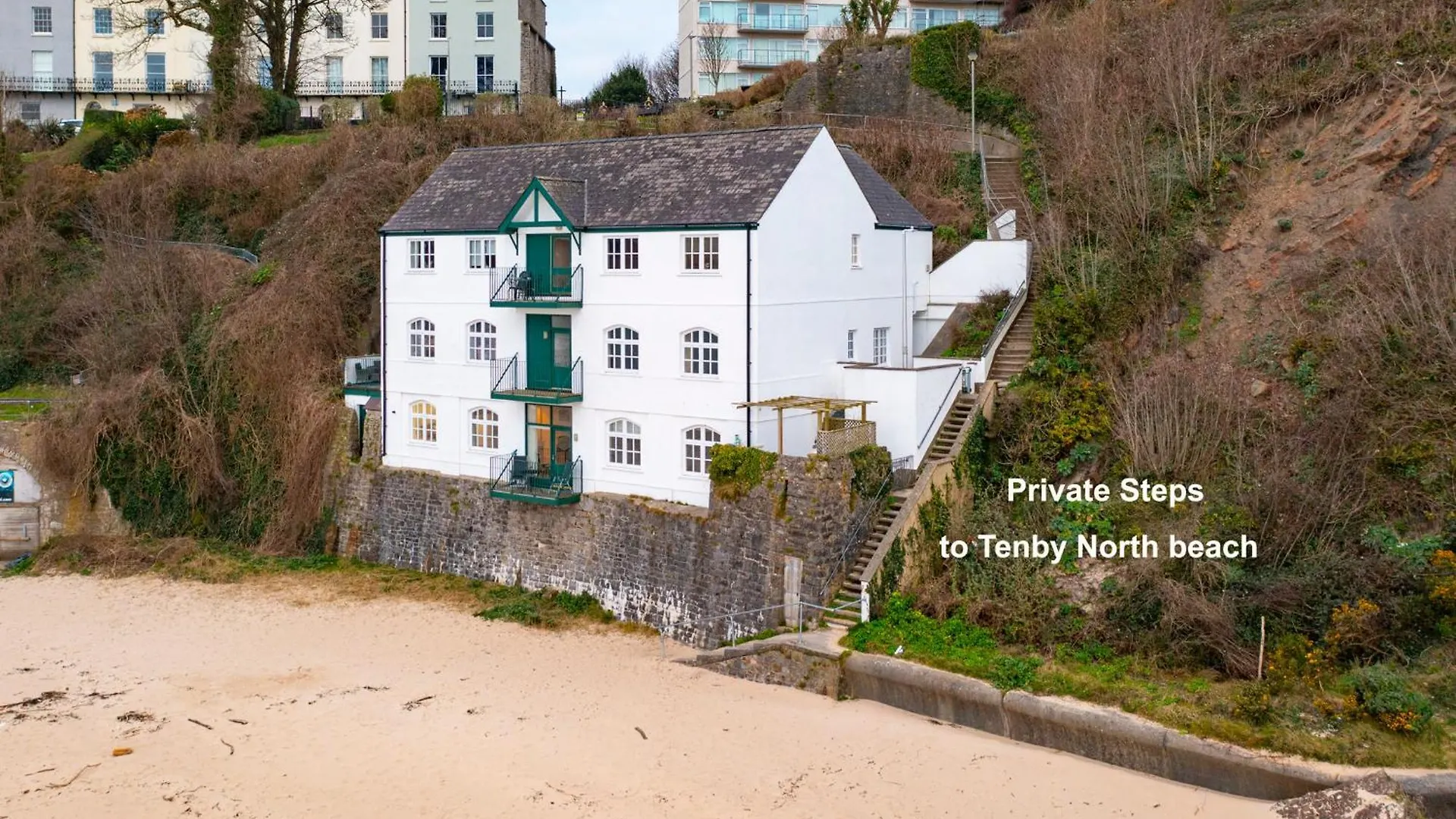 5 Sunny Cove - Direct Access Sea Views * Tenby