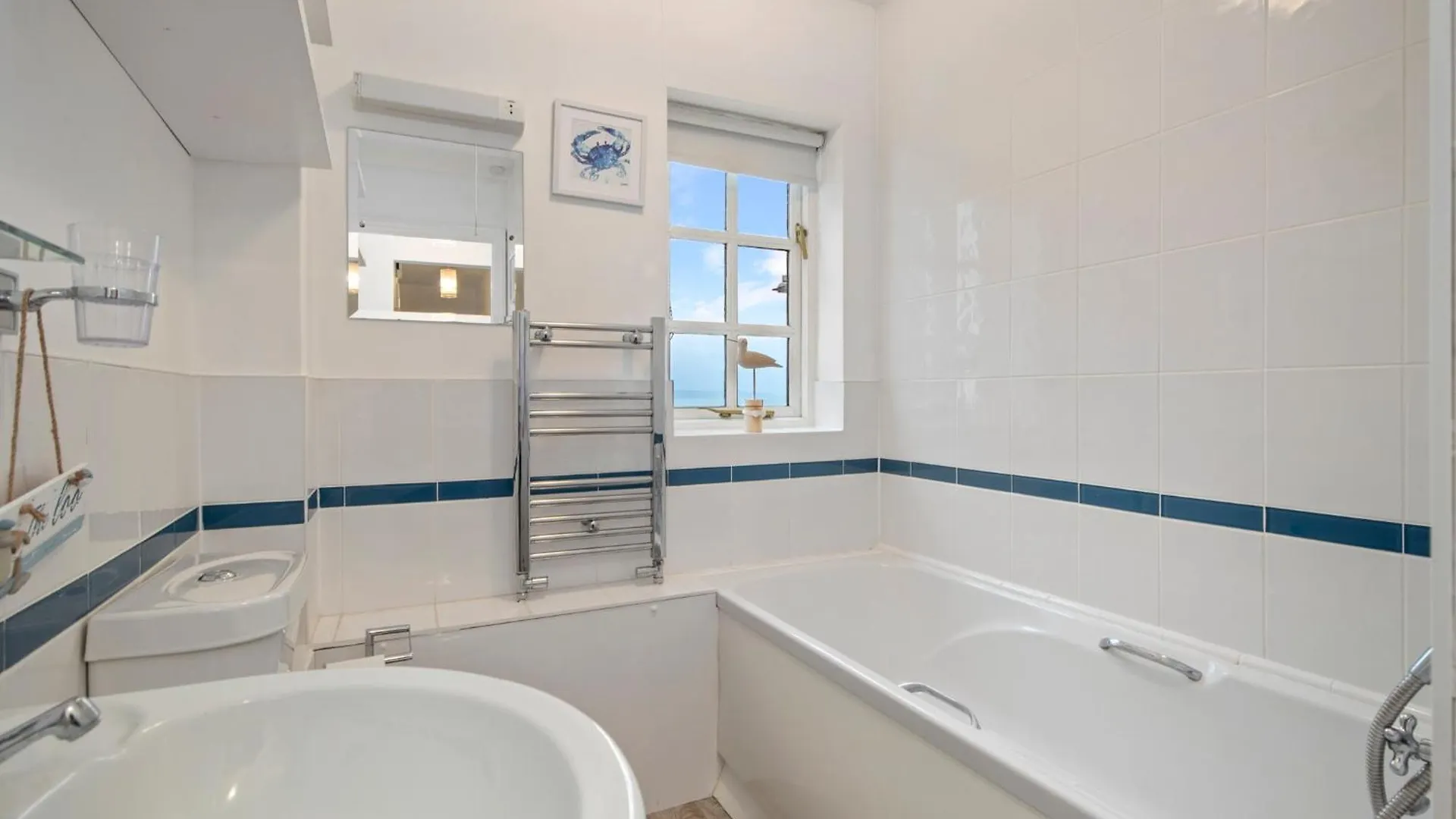 5 Sunny Cove - Direct Access Sea Views Tenby