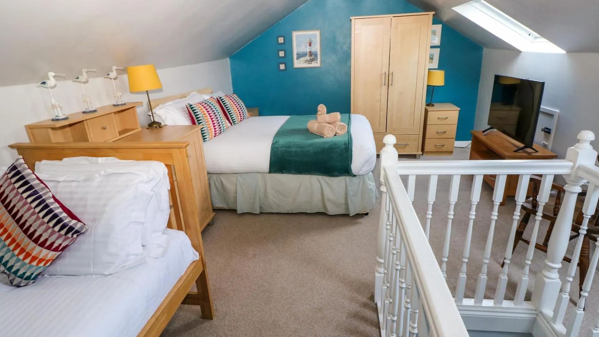 Stones Throw Tenby