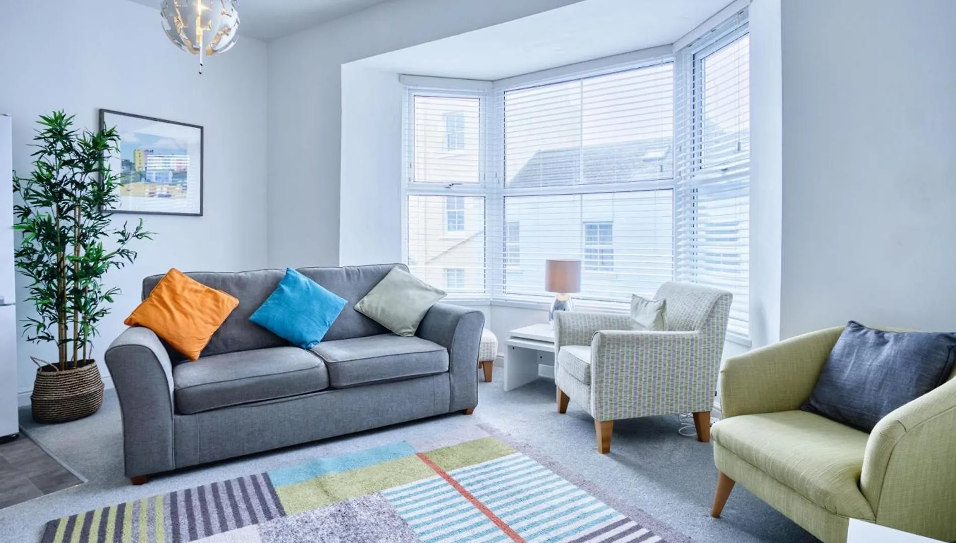 Bay View - 2 Bedroom - *