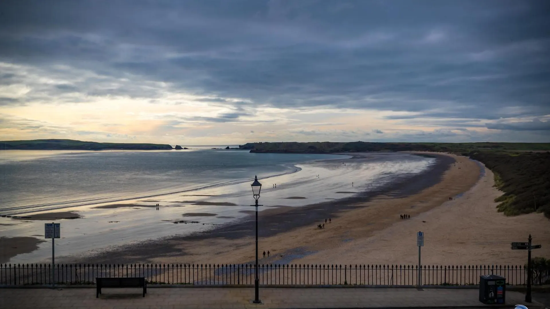 2 South Court - Apartment Tenby