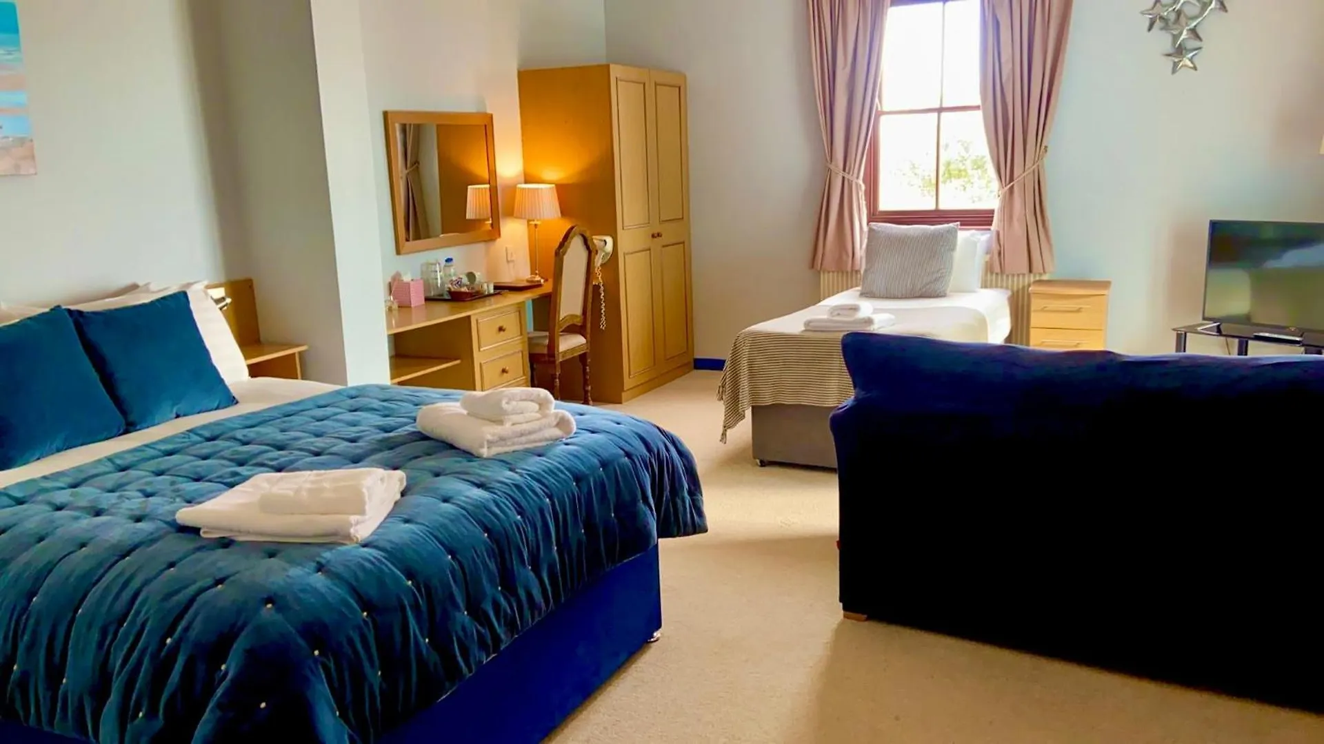 Bed and breakfast No: 1 The Esplanade Guest Accommodation. Tenby