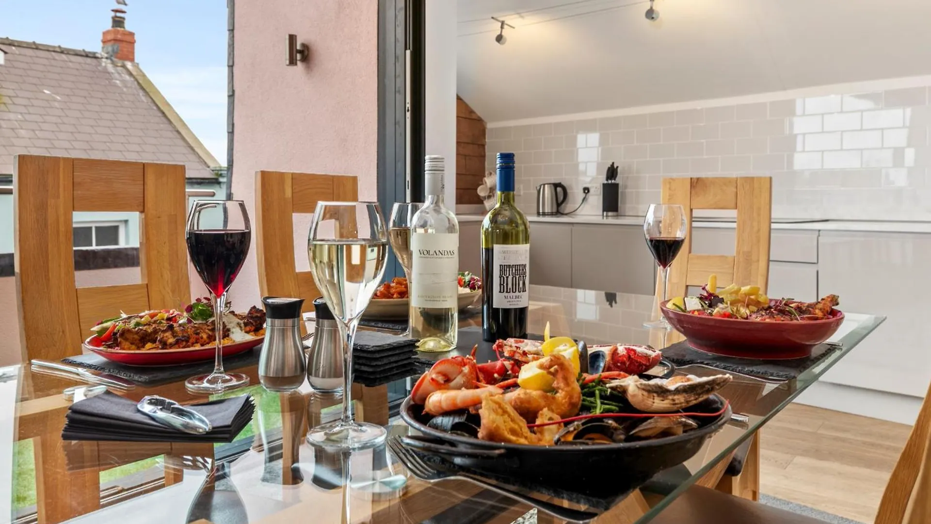 Billycan Penthouse - Town Centre * Tenby