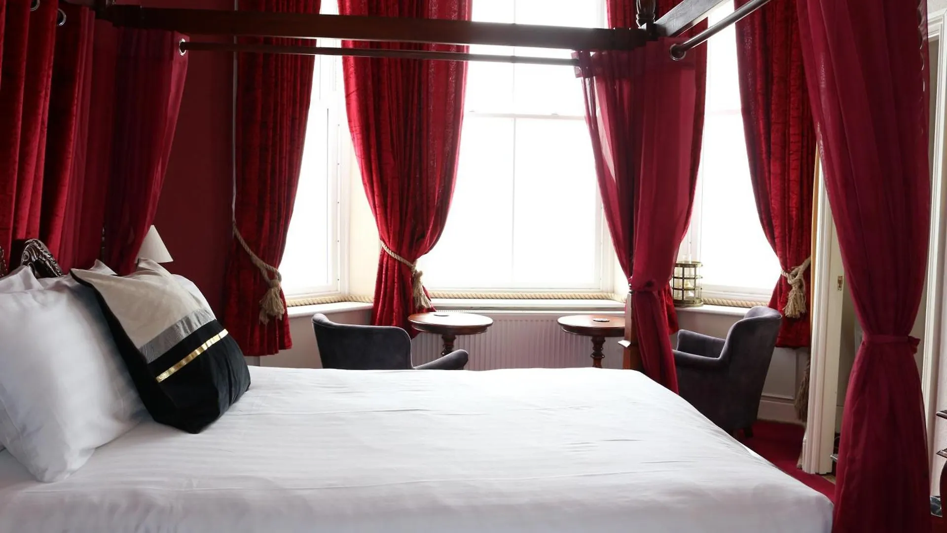 The Belgrave 3*