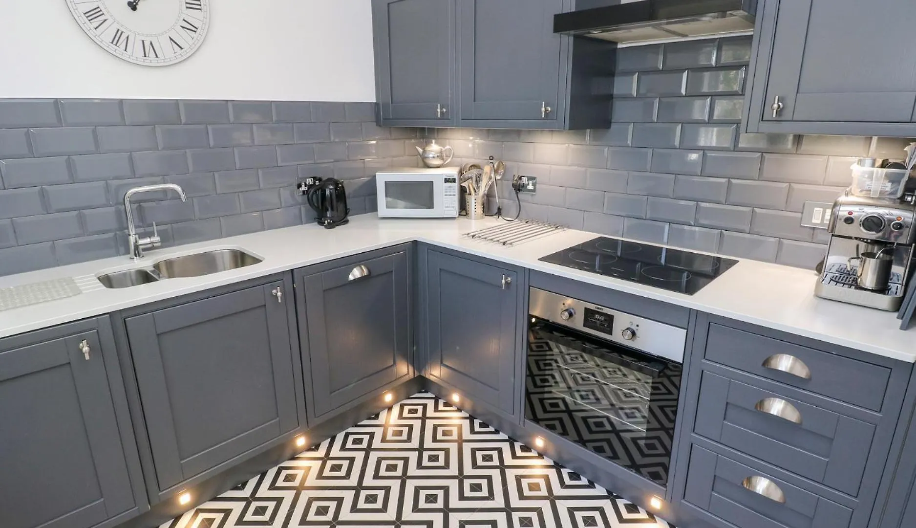 Cambrie Apartment