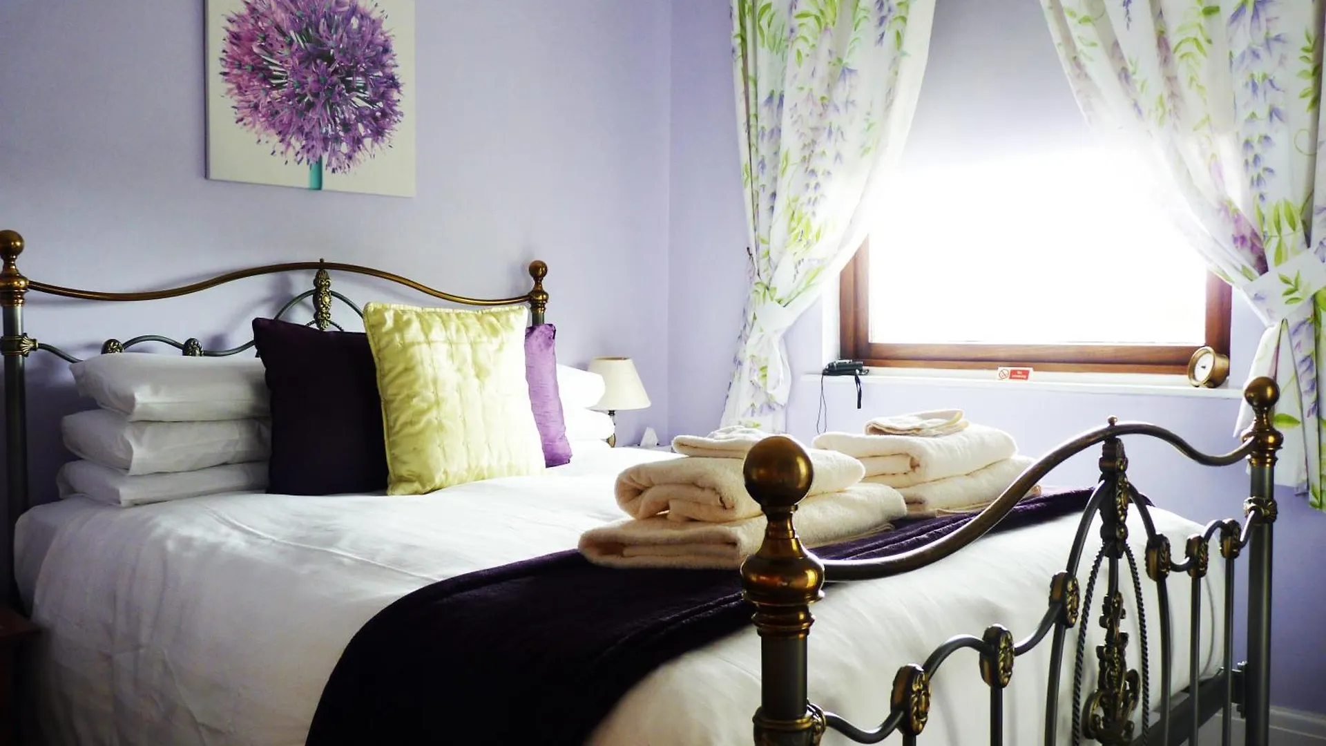 St Lawrence Guest House 4*