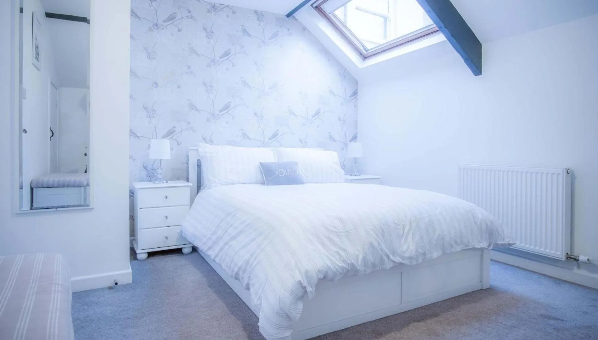 Penthouse At The Mews - 2 Bed -