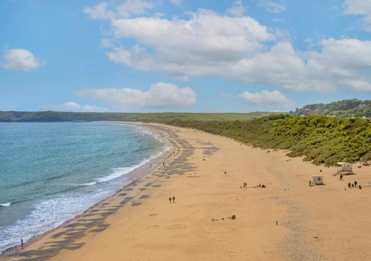 5 The Norton * Tenby