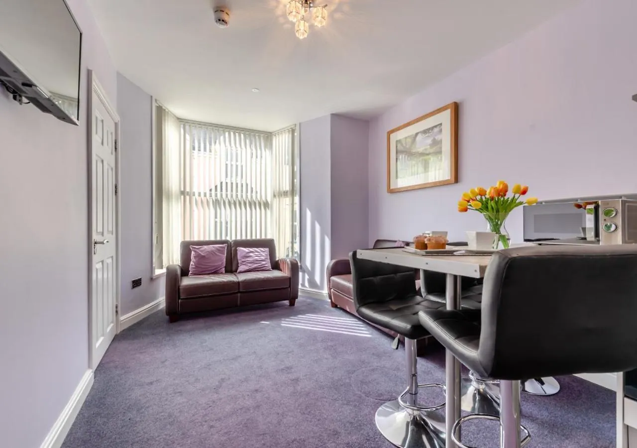 Apartment White Rose 3