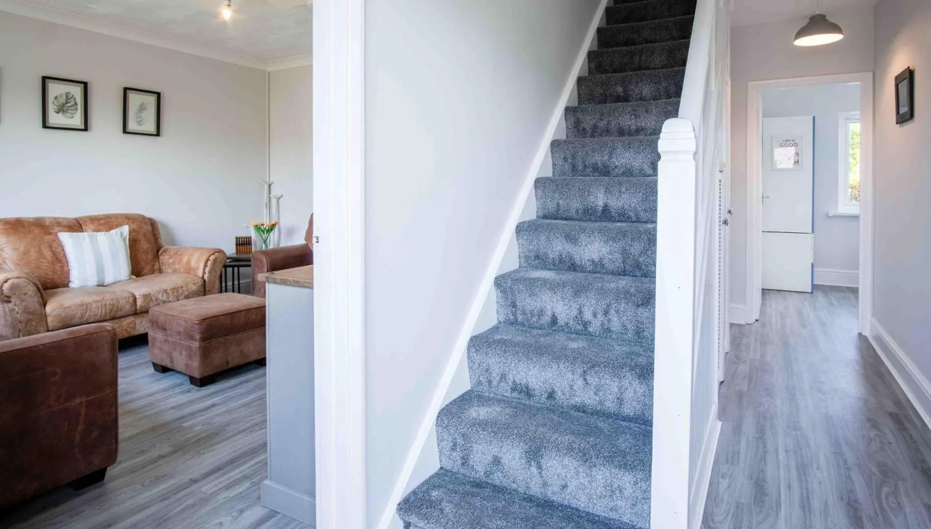 Larkfield - 3 Bedroom - Penally * Tenby