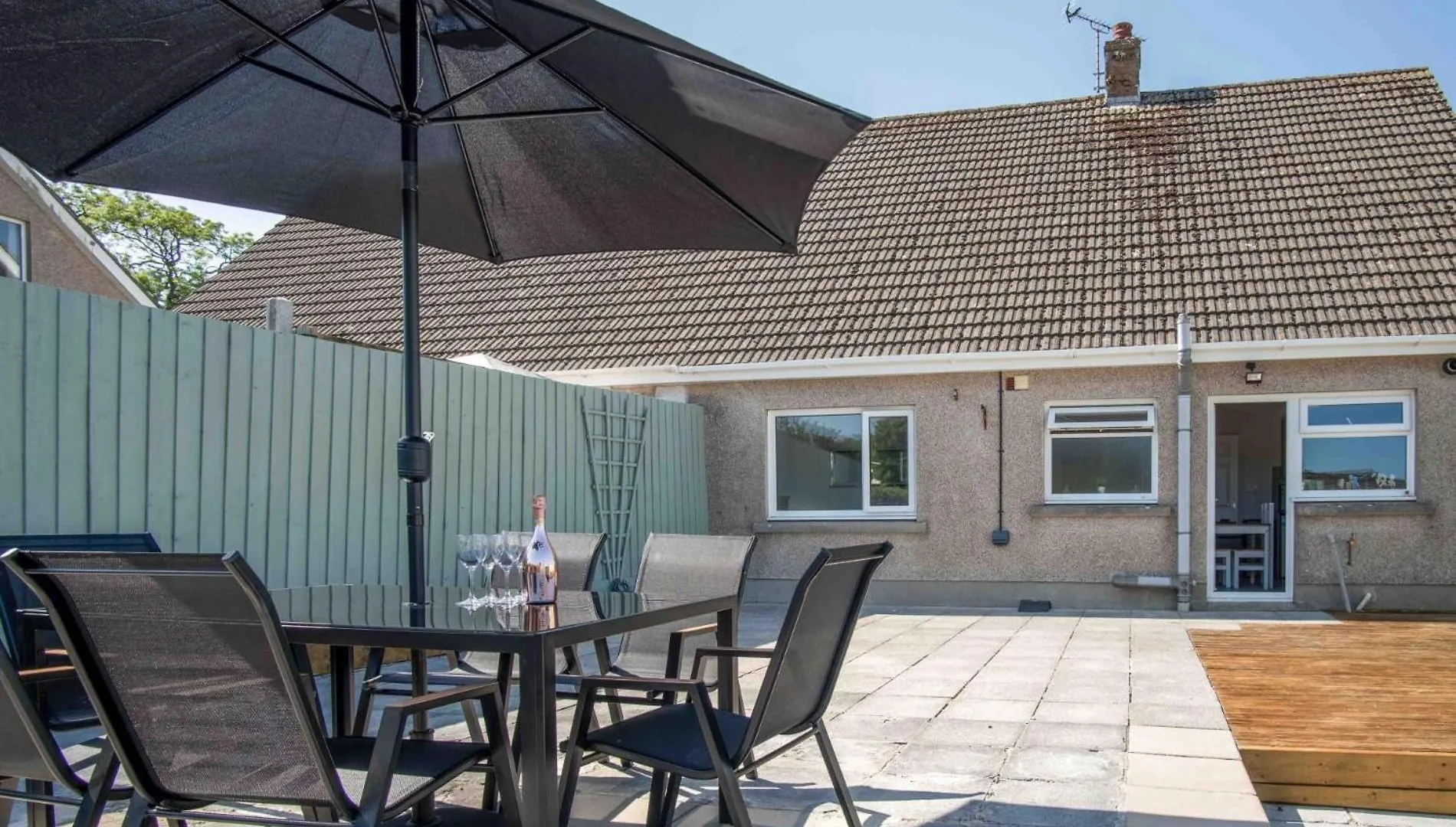 Larkfield - 3 Bedroom - Penally *