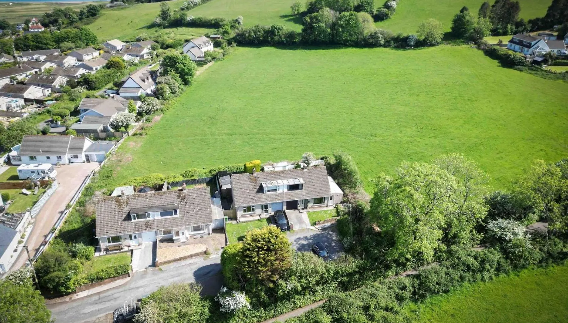 Larkfield - 3 Bedroom - Penally Holiday home Tenby