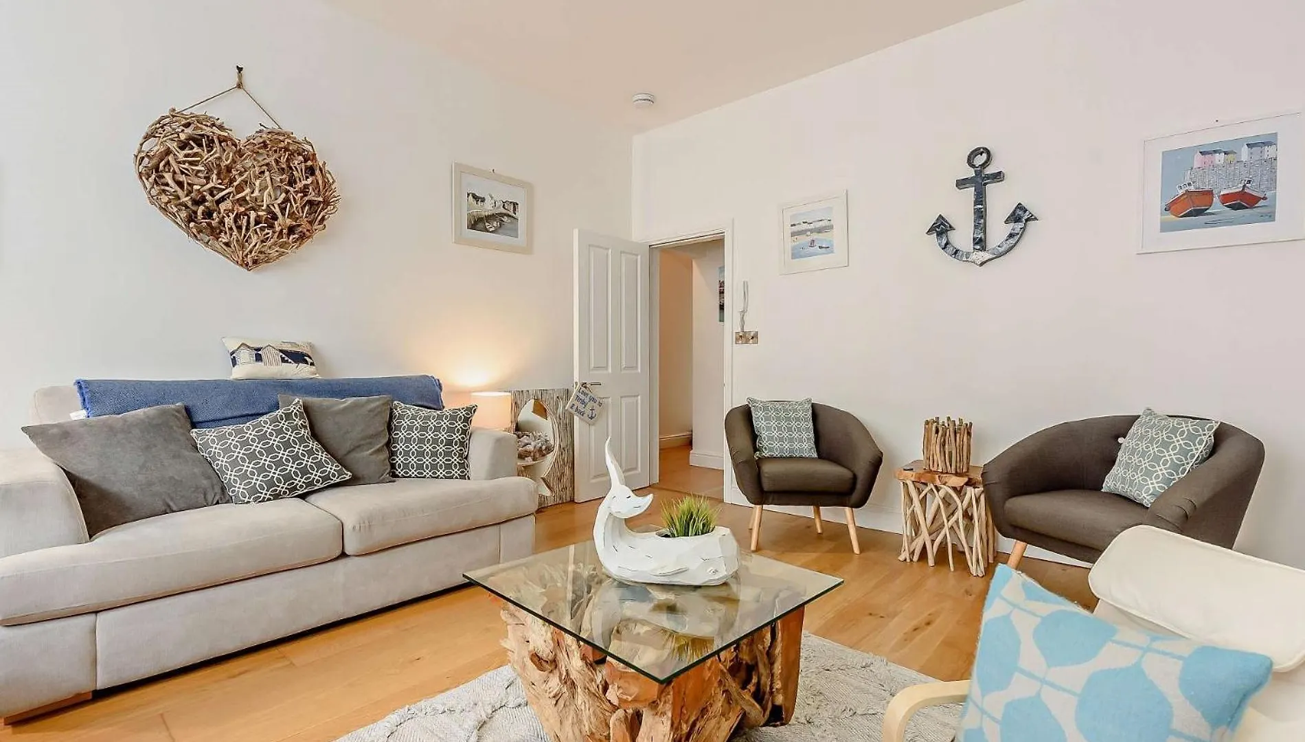 2 Bed In 91092 Tenby