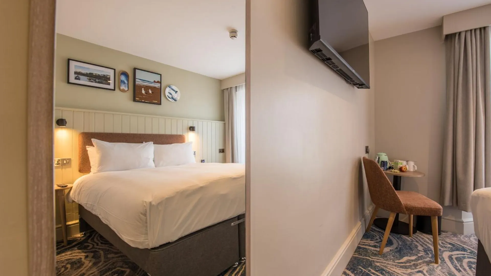Imperial Hotel 3*