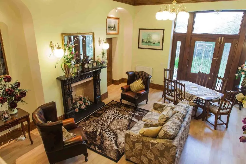 Little Red Rooster Rest Πανσιόν 4*