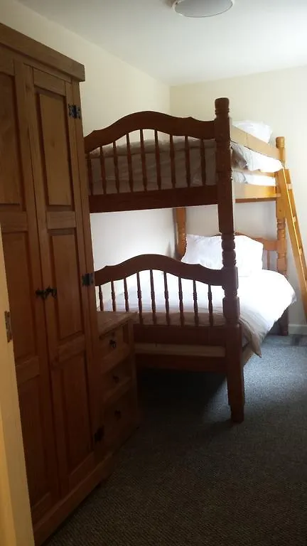 17 The Tenby