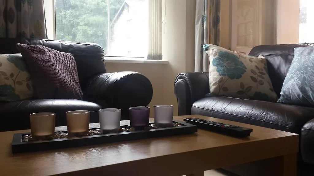 Apartment 17 The