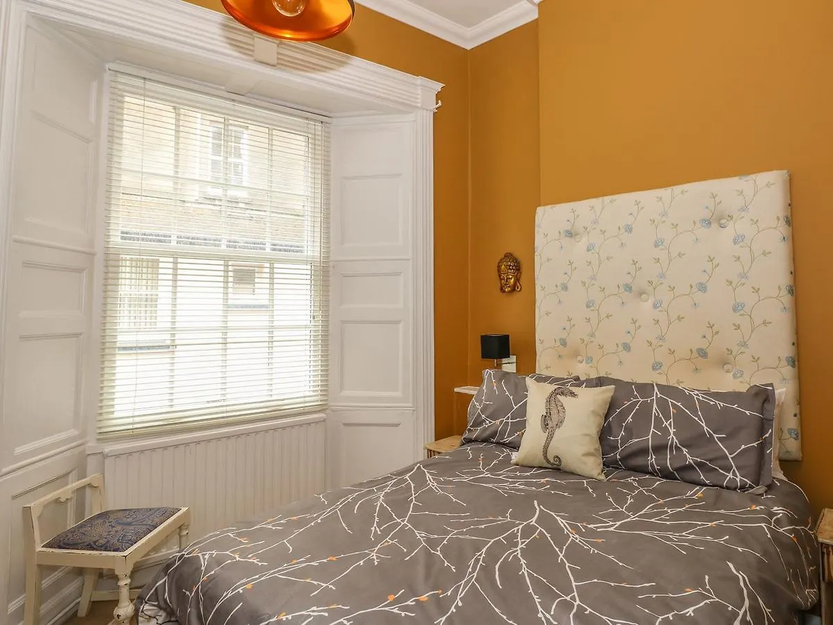 Apartment 3 Tenby