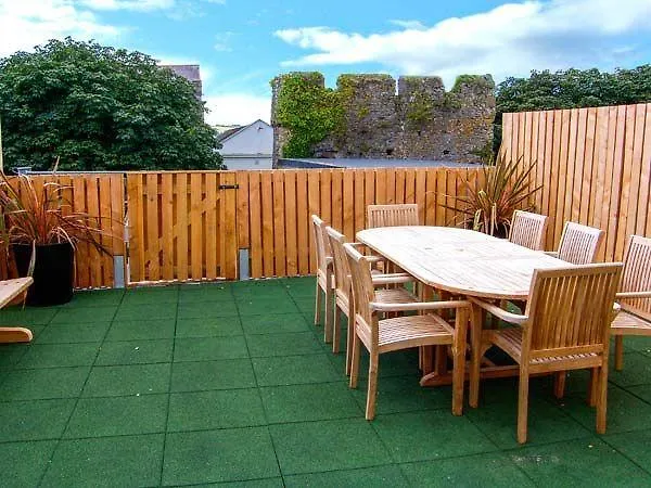 Berlin House Ferienhaus Tenby