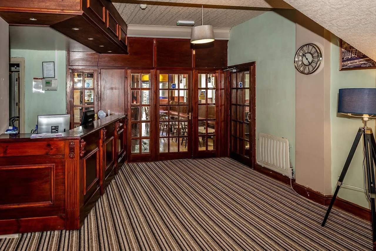 Royal Lion Hotel 3*