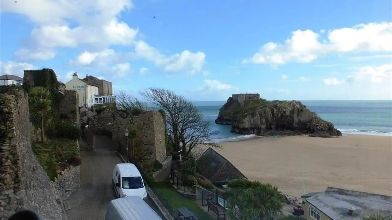 Apartment St Catherines 2 Flat 3 Tenby