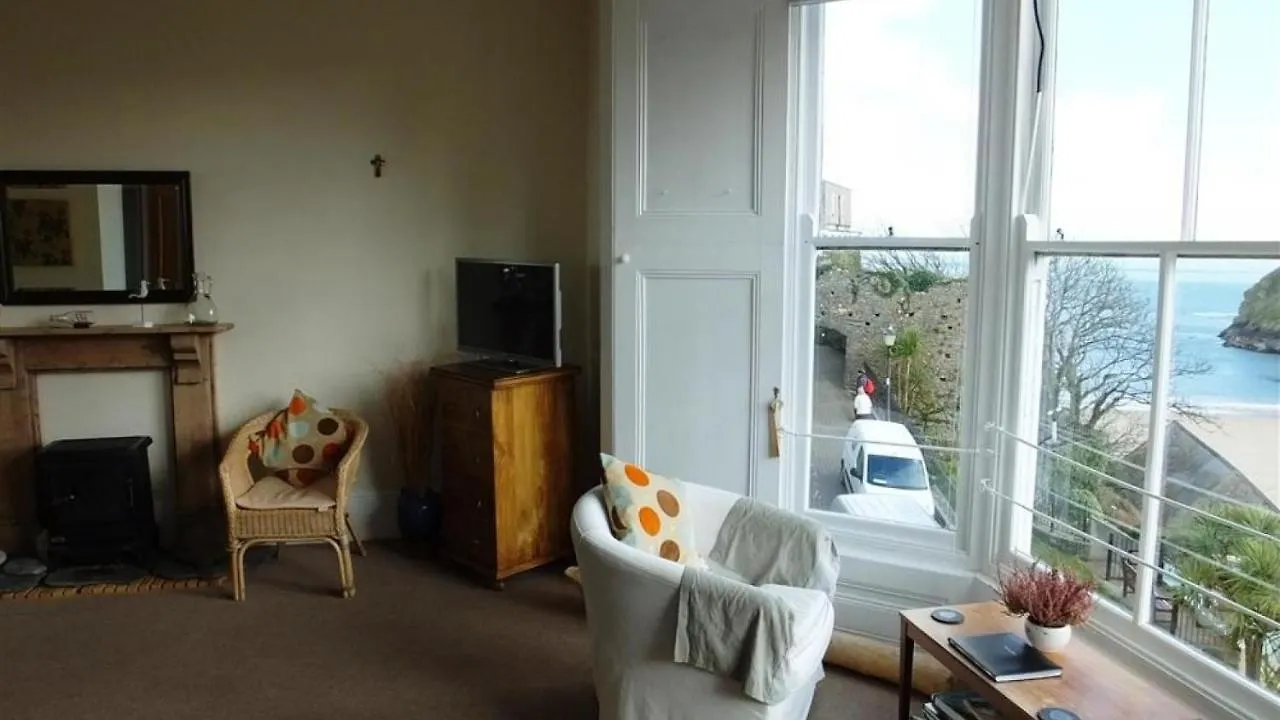 Apartment St Catherines 2 Flat 3 Tenby