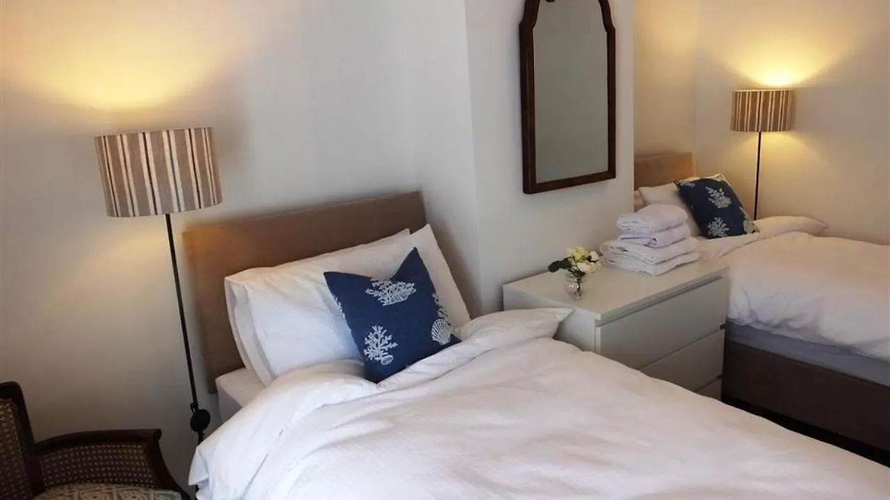 Apartment Quarry 3 *