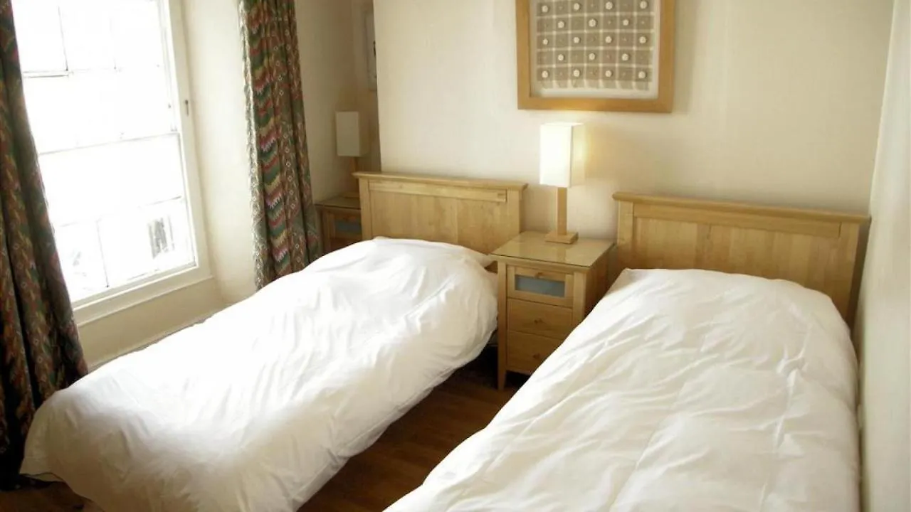 Apartment Frogmore Terrace 1
