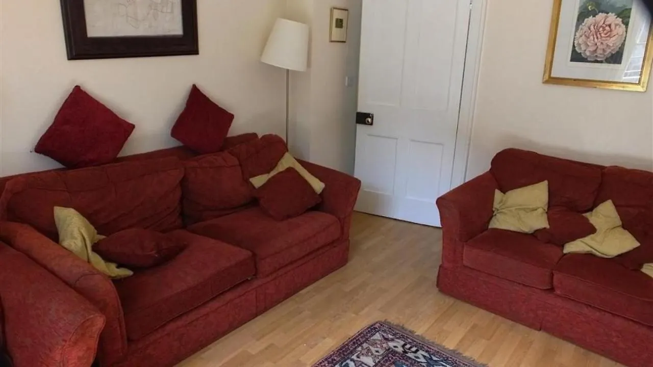 Frogmore Terrace 1