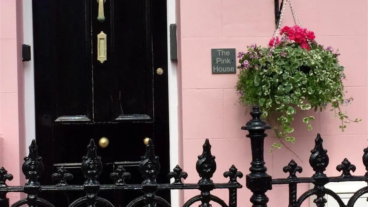 The Pink House * Tenby