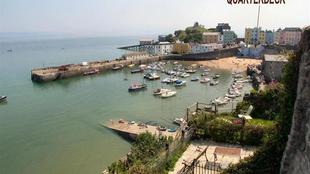 Apartment Quarterdeck *
