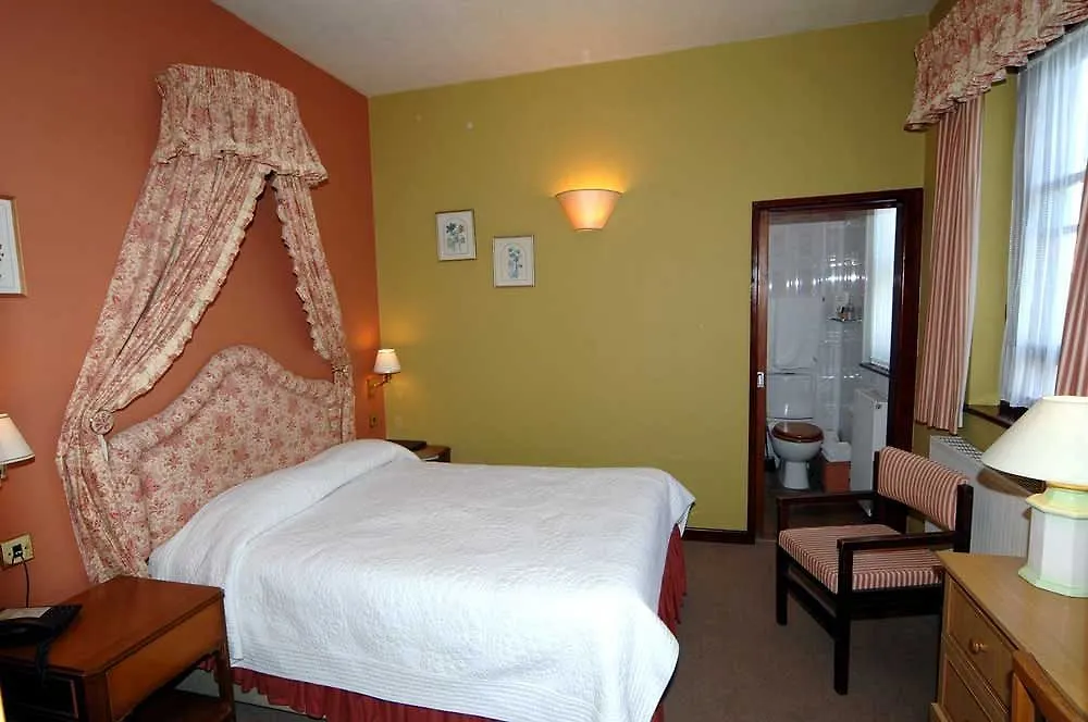 Bed and breakfast No: 1 The Esplanade Guest Accommodation. Tenby