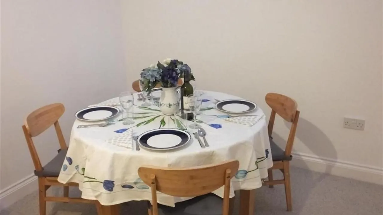 Cobra House Flat 5 * Tenby