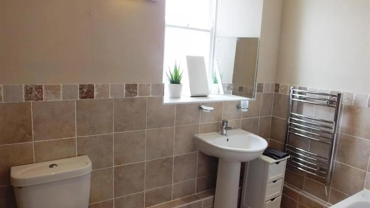 Paragon House 3 Tenby