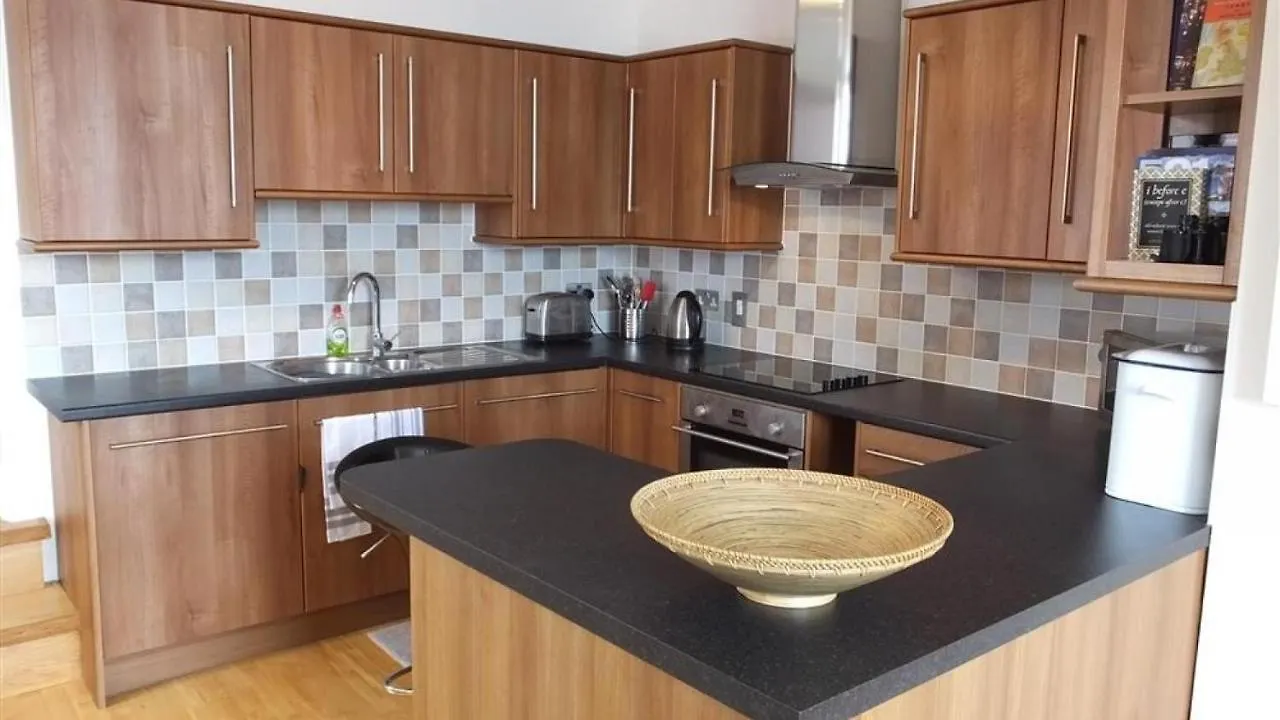 Apartment Paragon House 3 *