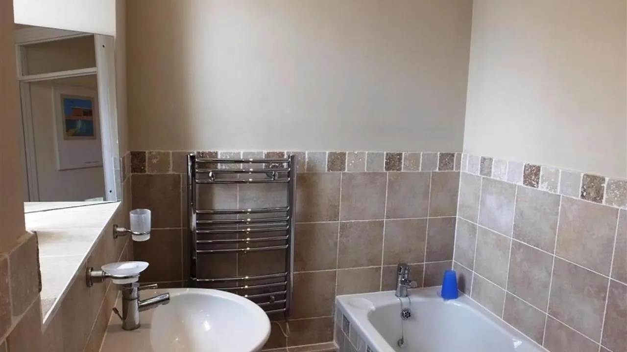 Paragon House 3 Tenby