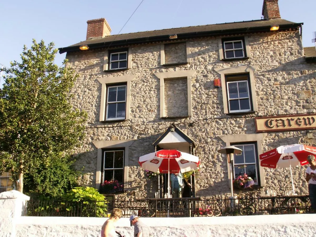 Carew Inn * Carew