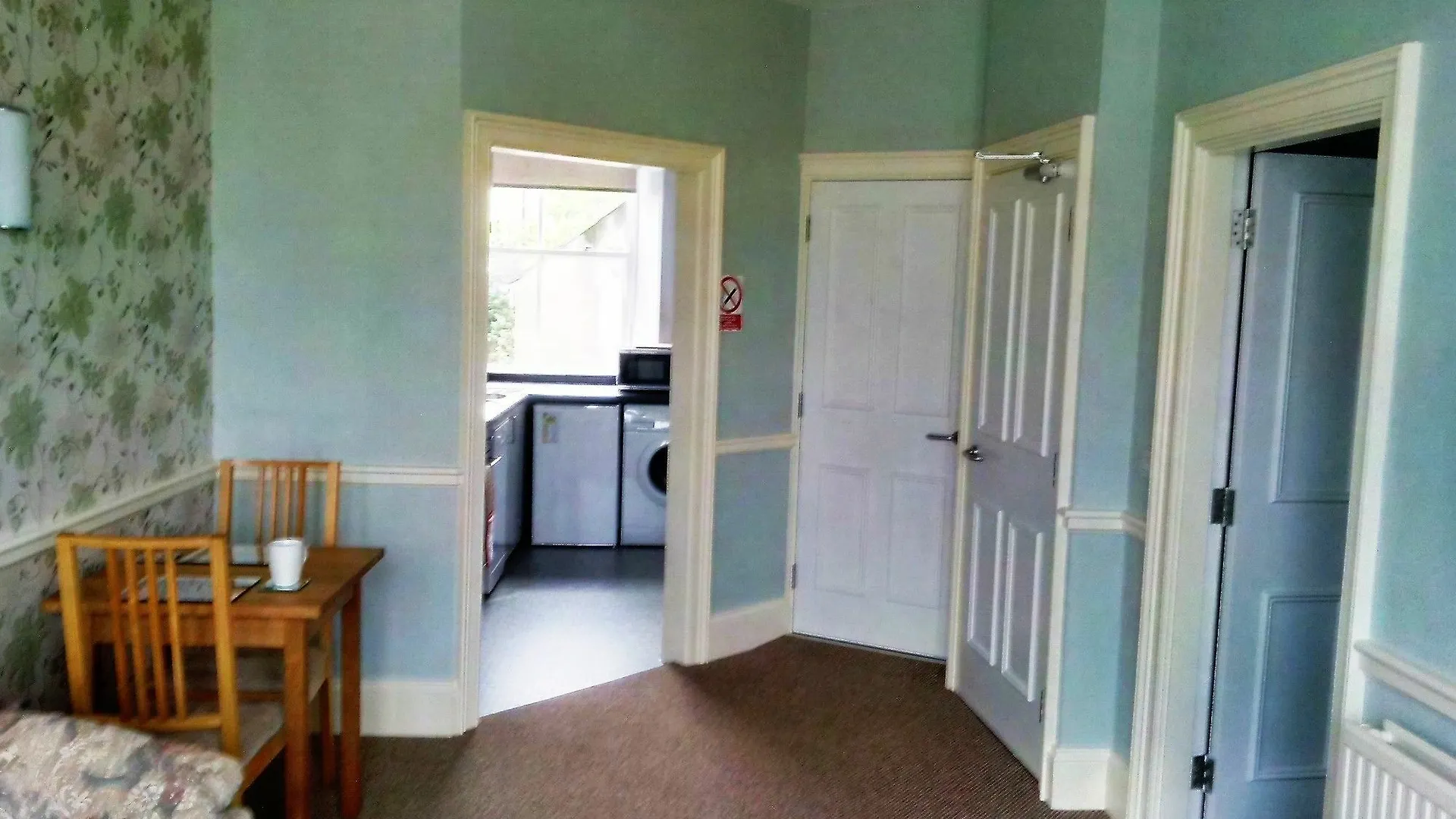 Glenholme Apartment