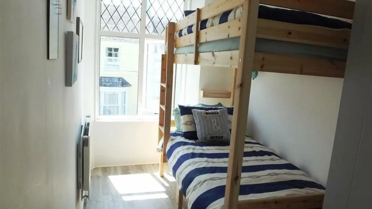 Holiday home Sunbury Tenby